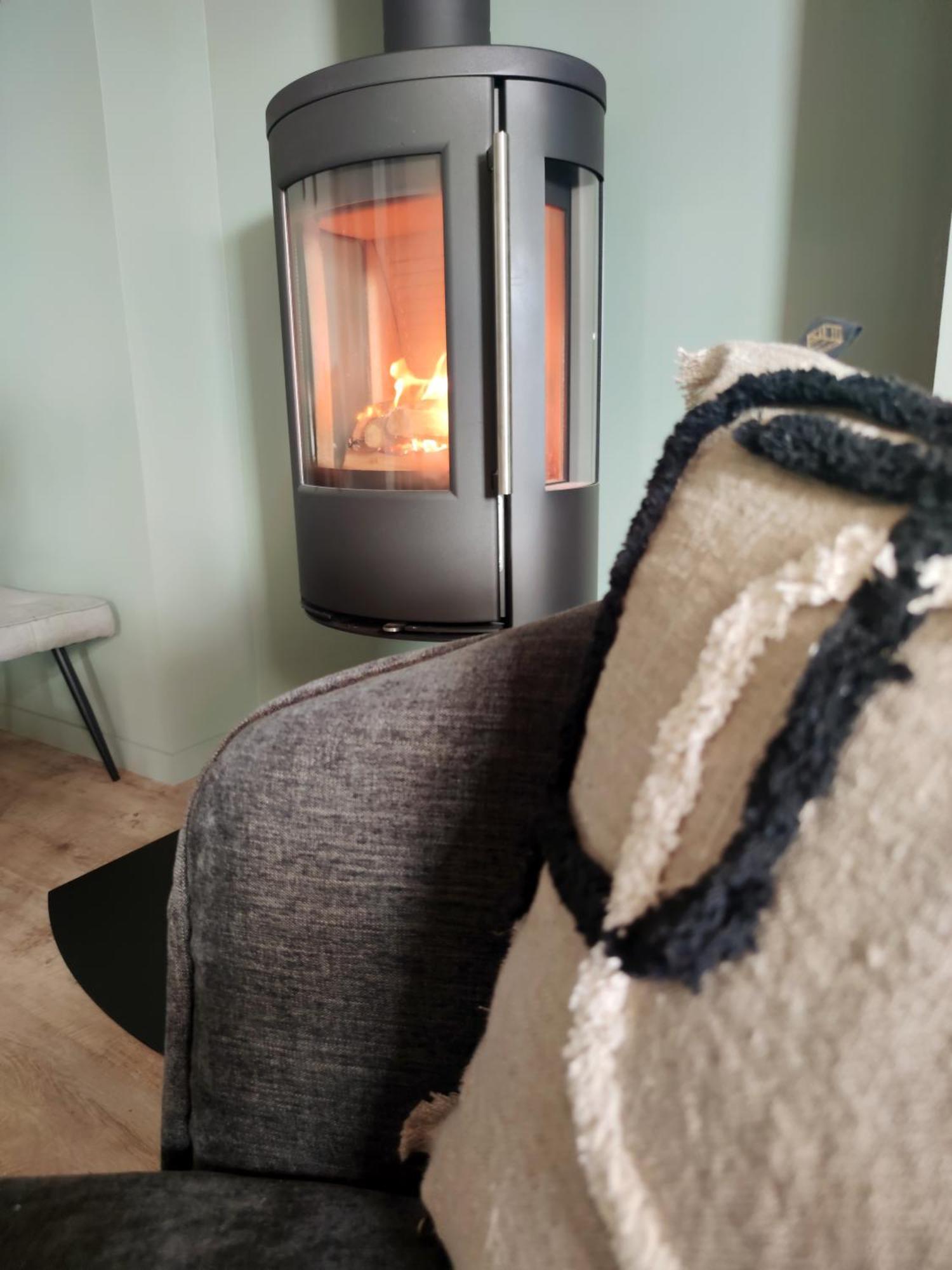 La Douce Halte - Gites Avec Spa Ou Sauna Saint-Ouen-Des-Toits Kültér fotó
