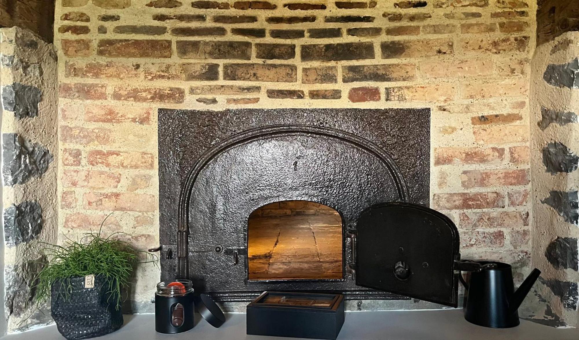 La Douce Halte - Gites Avec Spa Ou Sauna Saint-Ouen-Des-Toits Kültér fotó