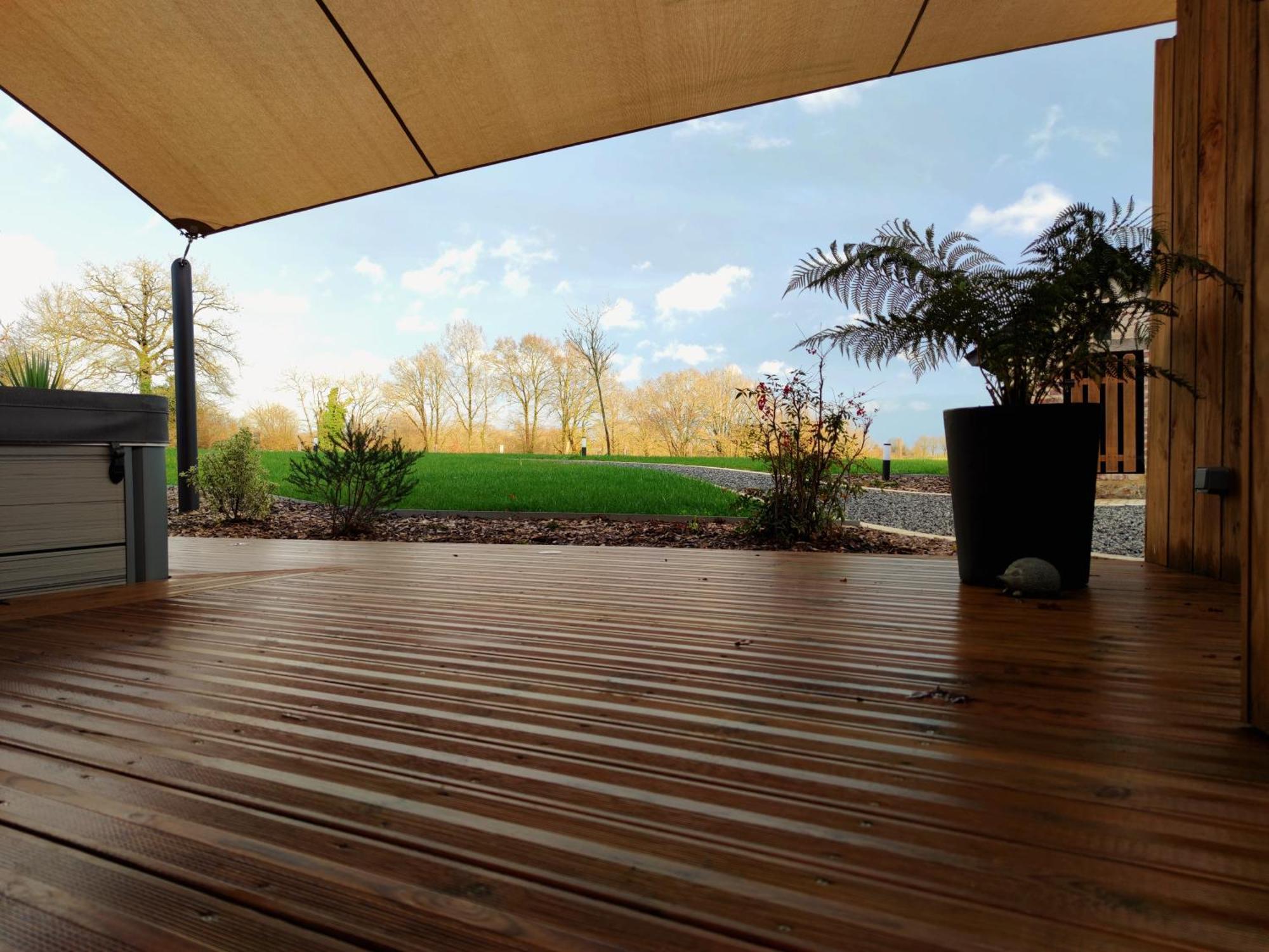 La Douce Halte - Gites Avec Spa Ou Sauna Saint-Ouen-Des-Toits Kültér fotó